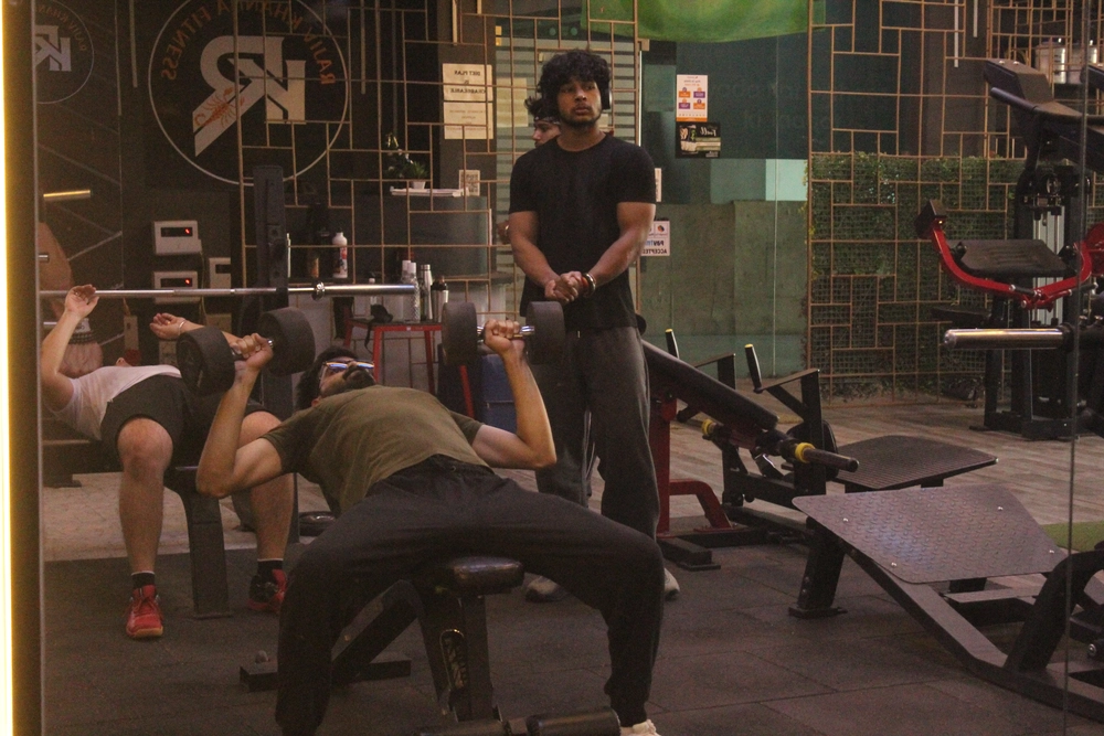 Expert personal training and guided workout sessions at Muscle Master Gym